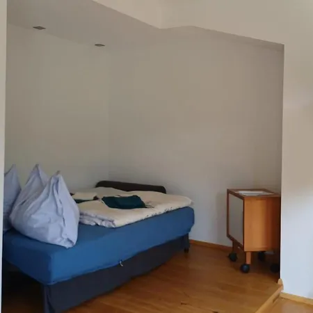 Privatzimmervermietung Wiederkehr לינה וארוחת בוקר 3*
