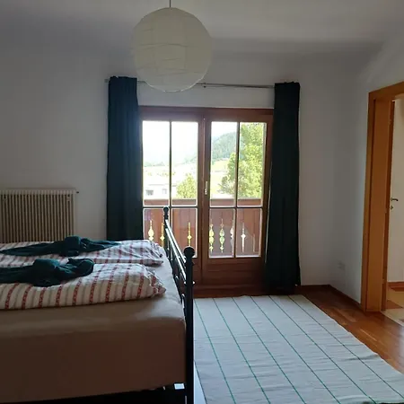 Frühstückspension Wiederkehr 3*