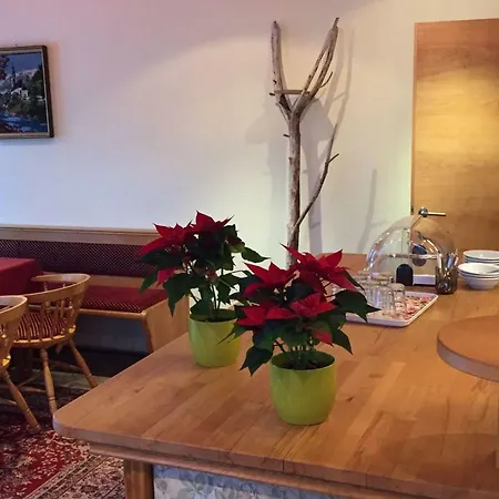 Frühstückspension Wiederkehr