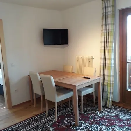 Privatzimmervermietung Wiederkehr B&B 알텐막팀퐁와