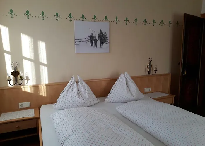 Privatzimmervermietung Wiederkehr 3*